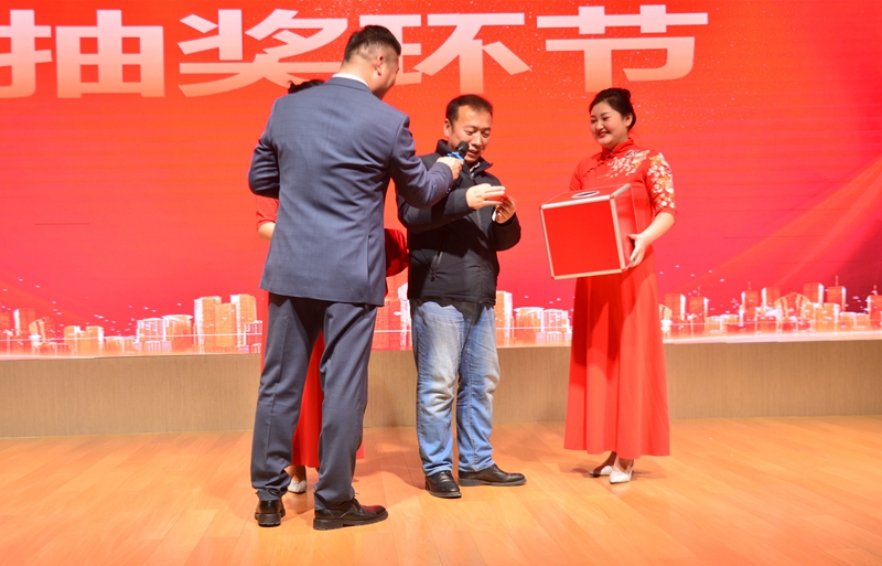 超燃!热烈庆祝2022“专精·聚心·同业”主题年会圆满成功(图13) 超燃!热烈庆祝2022“专精·聚心·同业”主题年会圆满成功(图13)